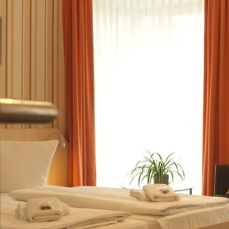 Mueritzperle Hotel Waren  Buitenkant foto